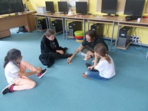 zabawa integracyjna z Panią Magdą Pater