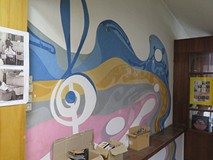 Mural w fonotece