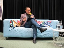 Prowadzący Dariusz Pawlikowski