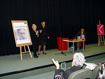 Maja Komorowska w Bibliotece