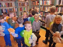ŚWIATOWY DZIEŃ PLUSZOWEGO MISIA