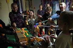 Dzieci w trakcie zabawy