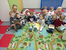 bibliotekarki w żłobku