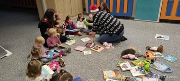 bibliotekarki w żłobku