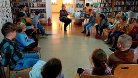 Gosia czyta dzieciom KSIĄŻKĘ BEZ OBRAZKÓW