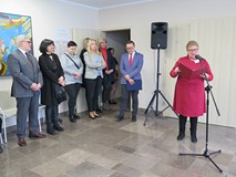 W czasie uroczystego odsłonięcia tablic zasłużonych dyrektorów Koszalińskiej Biblioteki Publicznej, 