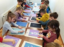 Rysujemy bałwanki kredą