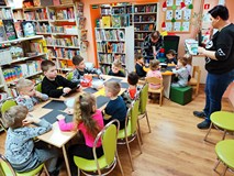 Zimowe bałwanki naszych przedszkolaków- zajęcia plastyczne