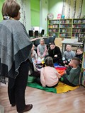 Pani Ania opowiada o bibliotece