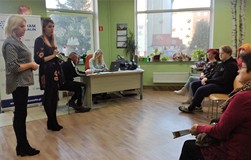 Pierwsza z lewej -  organizatorka spotkania Izabela Wesołowska