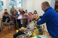 Pomysłowo-zadymowo! :-)
