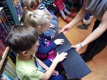 „CZARNA KSIĄŻKA KOLORÓW”