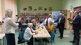 na zdjęciu członkowie Ikara