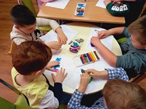 Zajęcia plastyczne i motyle