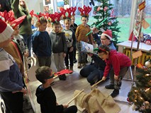 Zajęcia z dziećmi w ramach Podróży św. Mikołaja w KBP