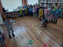 Zajączkowy tor przeszkód