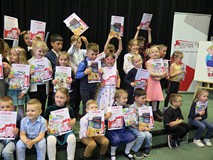 Uczestnicy finału powiatowego przeglądu recytatorskiego dla przedszkolaków 