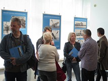 Uczestnicy wernisażu