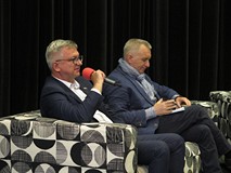 Prof. Roman Drozd i Piotr Tyma.