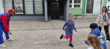 Skakanie przez linę