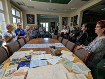 Odwiedziny w Oddziale Rękopisów w Dziale Zbiorów Specjalnych Książnicy Pomorskiej.
