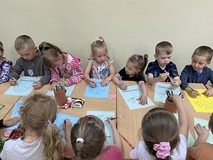 Dzieci torzą pracęplastyczną