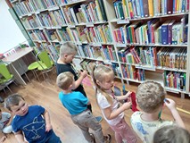 Wieszamy na sznurku nasze skarpetki