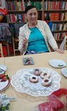 PORANEK Z KSIĄŻKĄ I ROBÓTKA