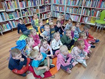 Zasłuchane przedszkolaki z Przedszkola nr 10