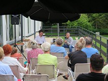 Spotkanie z Michałem Chmielewskim na Tarasie Pod Bookiem KBP