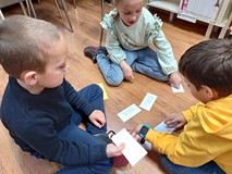 Uczniowie tworzą swoje zaklęcia