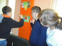 SOSW - chłopcy w bibliotece