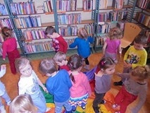 WIOSENNE SPOTKANIE BIEDRONEK Z MOTYLAMI