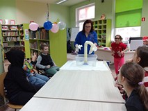 Jeszcze więcej tajemniczej substancji ze szklanej tuby