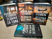 na zdjęciu książki