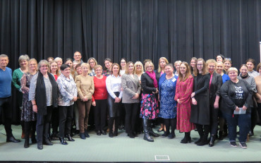 Zdjęcie grupowe uczestników konferencji