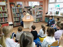 Teatrzyk Kamishibai i Syrop Maga Abrakabry