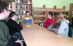 Czytamy i rozmawiamy o znaczeniu wody dla naszej planety ziemi