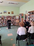 poeci czytają wiersze