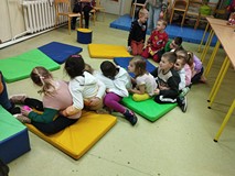 Dzieci podczas zabawy