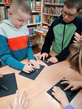 Zajęcia plastyczne- tworzymy własną Czarna Książkę Kolorów