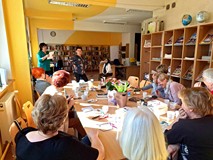 Na zdjęciu kalambury w wykonaniu COOLturalnych 6