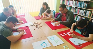 Tworzymy tulipany metodą rozcierania pasteli
