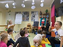Dzieci przy zabawie