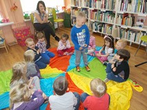 Wakacyjna przygoda z książką