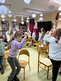 Zabawy integracyjne z bibliotekarką