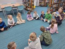 bibliotekarka opowiada o programie 