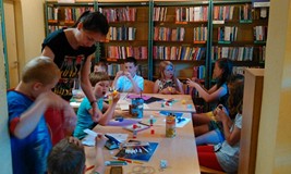 MIGAWKI Z WAKACJI W BIBLIOTECE
