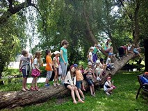 WYCIECZKA NAD RZECZKĘ