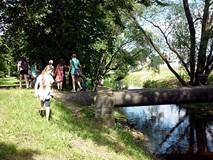 WYCIECZKA NAD RZECZKĘ